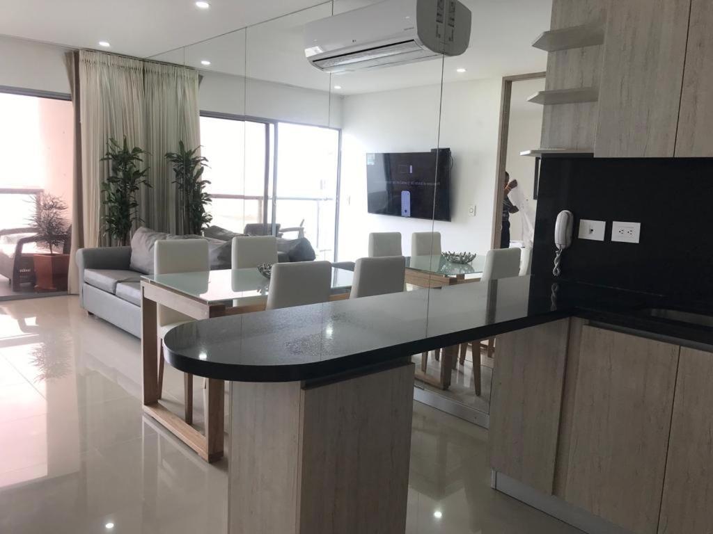 Lago Y Mar Apartamentos Cartagena 外观 照片
